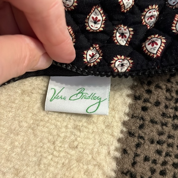 Vera Bradley duffle bag - Picture 2 of 3